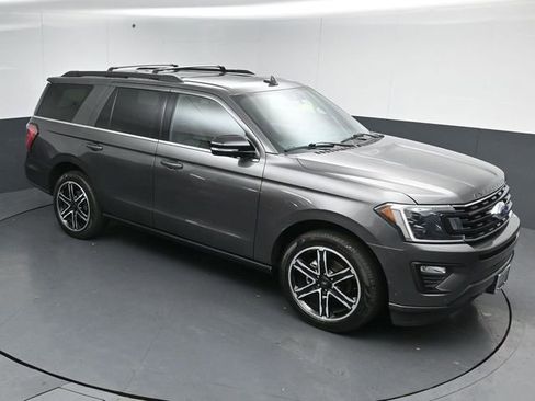 Used 2021 Ford Expedition Limited AWD/4WD image 45
