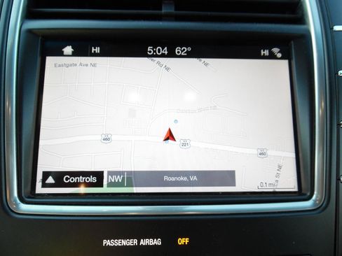 Used 2016 Lincoln MKX Reserve FWD image 15