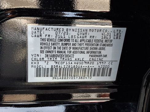 Certified 2025 Nissan Sentra SR w/ SR Premium Package FWD image 28