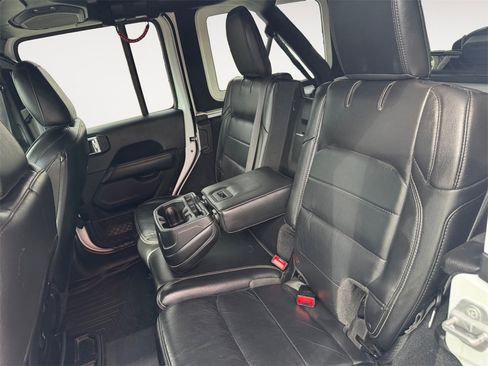 Used 2018 Jeep Wrangler Unlimited Sahara w/ Dual Top Group image 13