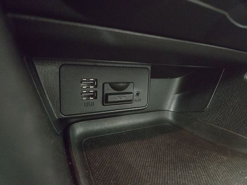 Used 2016 MAZDA MAZDA3 i Sport image 25