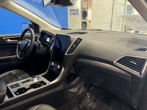 Certified 2024 Ford Edge SEL image 15