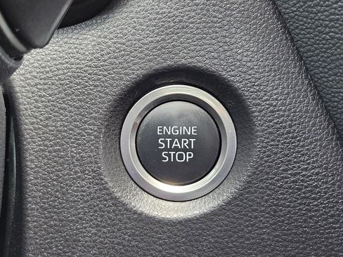 Used 2026 Toyota Corolla SE FWD image 22