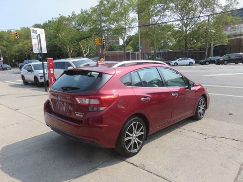Used 2017 Subaru Impreza 2.0i Limited AWD/4WD image 4