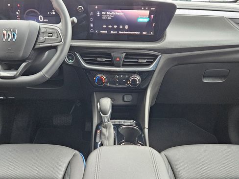 Used 2025 Buick Encore GX Sport Touring w/ Comfort Package image 10