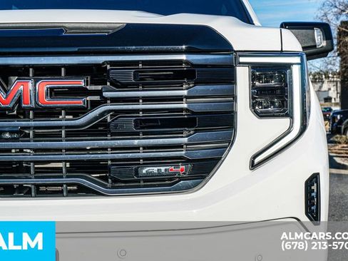 Used 2025 GMC Sierra 1500 AT4 w/ AT4 Preferred Package AWD/4WD image 12