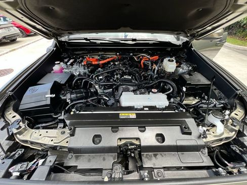 Used 2026 Toyota Tacoma 4x4 Double Cab Hybrid image 10