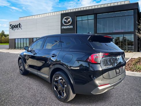 Used 2026 Kia Sportage S image 5