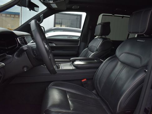 Used 2024 Jeep Grand Wagoneer L Series II w/ Quick Order Packagew 28T image 13