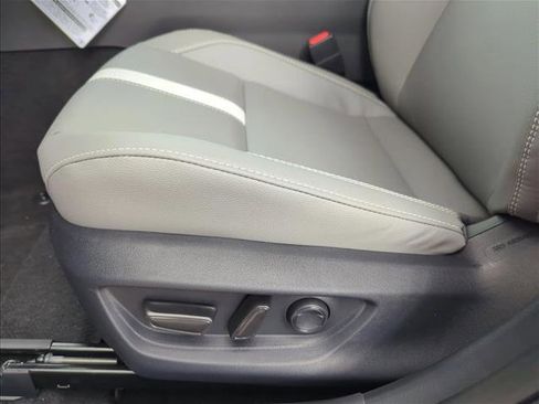 New 2026 Toyota Camry SE FWD image 13