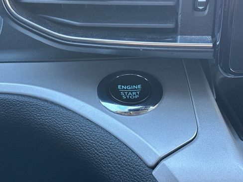 Used 2023 Ford Explorer XLT w/ Equipment Group 202A image 34