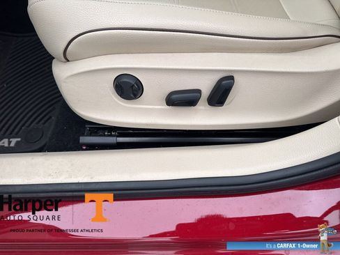 Used 2017 Volkswagen Passat 1.8T SE image 16