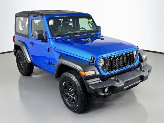 Used 2025 Jeep Wrangler Sport AWD/4WD image 3