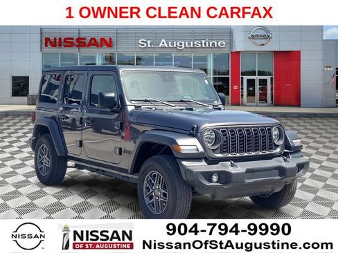 Used 2025 Jeep Wrangler Unlimited Sport AWD/4WD image 1