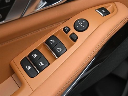 New 2026 BMW X5 sDrive40i w/ Parking Assistance Package image 13