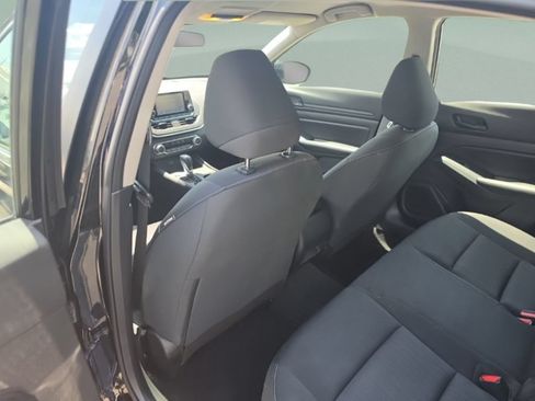 Used 2023 Nissan Altima 2.5 S FWD image 23