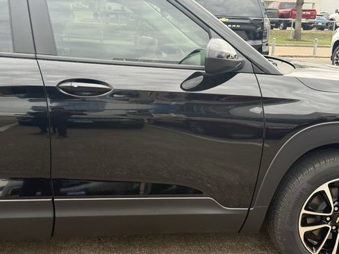 New 2026 Chevrolet TrailBlazer LT w/ Convenience Package image 8