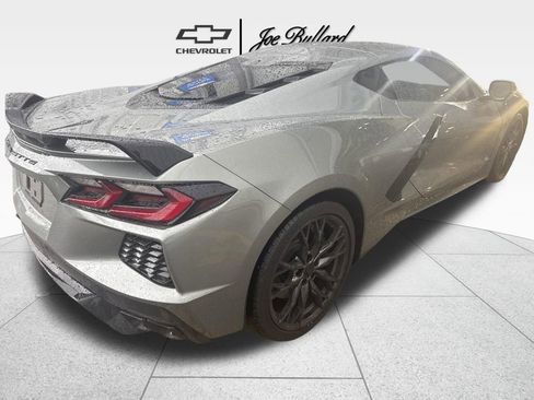 Used 2024 Chevrolet Corvette Stingray Preferred Cpe w/ Z51 Performance Package RWD image 7