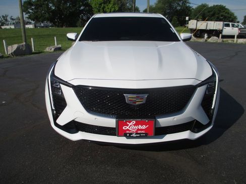 Used 2025 Cadillac CT5 V w/ Technology Package AWD/4WD image 11