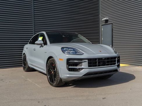 New 2026 Porsche Cayenne S AWD/4WD image 7