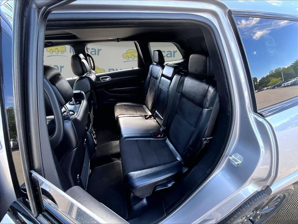Used 2021 Jeep Grand Cherokee Laredo X AWD/4WD image 15