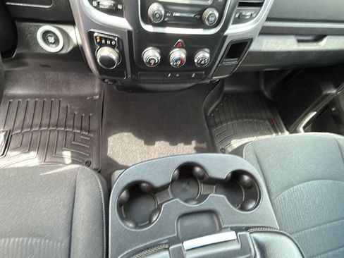 Used 2022 RAM 1500 Warlock w/ Technology Package I RWD image 11