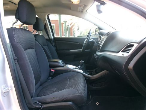 Used 2013 Dodge Journey American Value Package w/ Flexible Seating Group FWD image 20