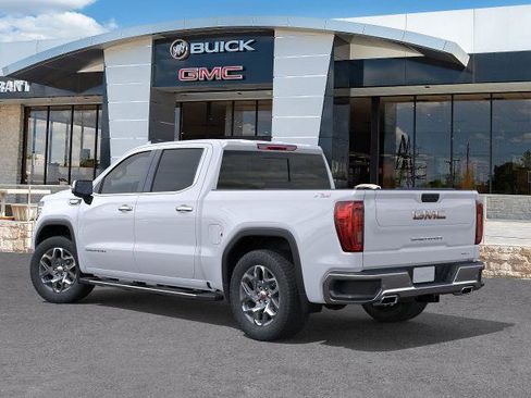 New 2026 GMC Sierra 1500 SLT image 27