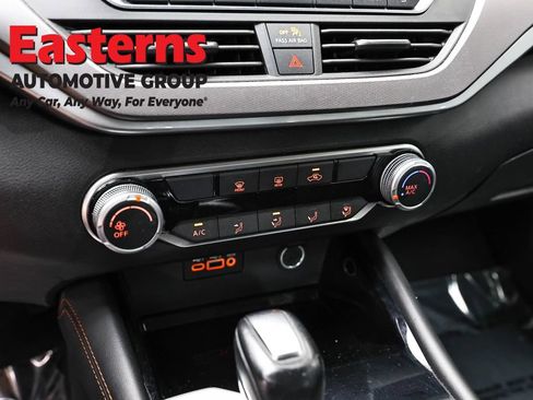 Used 2024 Nissan Altima 2.5 SR FWD image 20