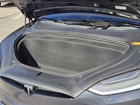 Used 2022 Tesla Model X Plaid AWD/4WD image 16