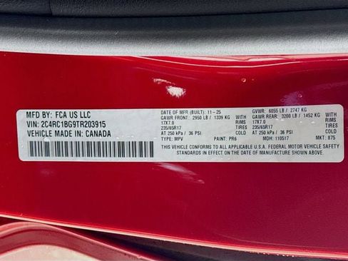 New 2026 Chrysler Pacifica Select FWD image 35