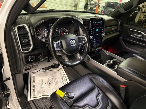 Used 2022 RAM 1500 Big Horn AWD/4WD image 45