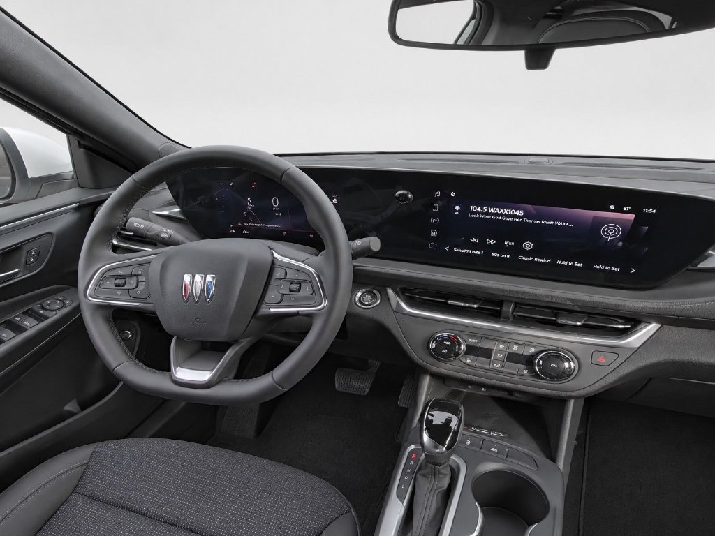 New 2026 Buick Envista Sport Touring w/ Convenience I Package FWD image 24
