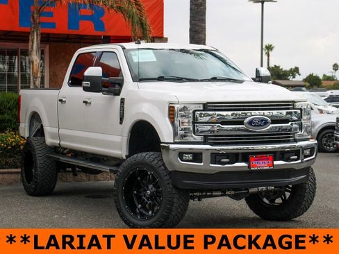 Used 2019 Ford F250 Lariat w/ Chrome Package AWD/4WD image 2