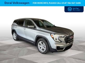 Used 2023 GMC Terrain SLE video 2