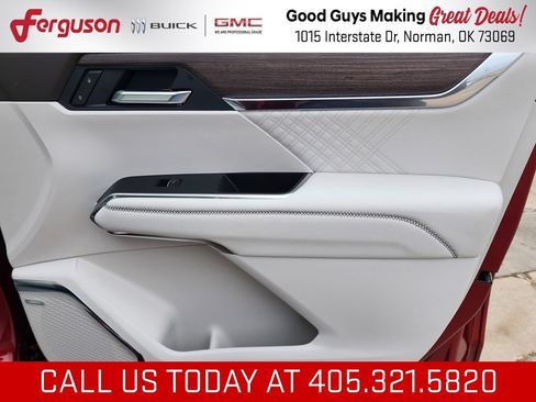 New 2026 GMC Acadia Denali w/ Super Cruise Package FWD image 41