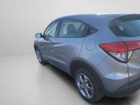 Used 2021 Honda HR-V LX image 13