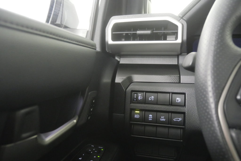 Used 2026 Toyota 4Runner Limited AWD/4WD image 21