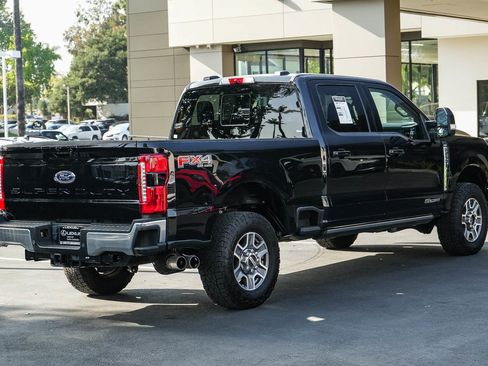Used 2023 Ford F250 Lariat w/ Lariat Ultimate Package AWD/4WD image 6