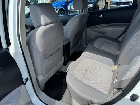 Used 2012 Nissan Rogue SV image 14