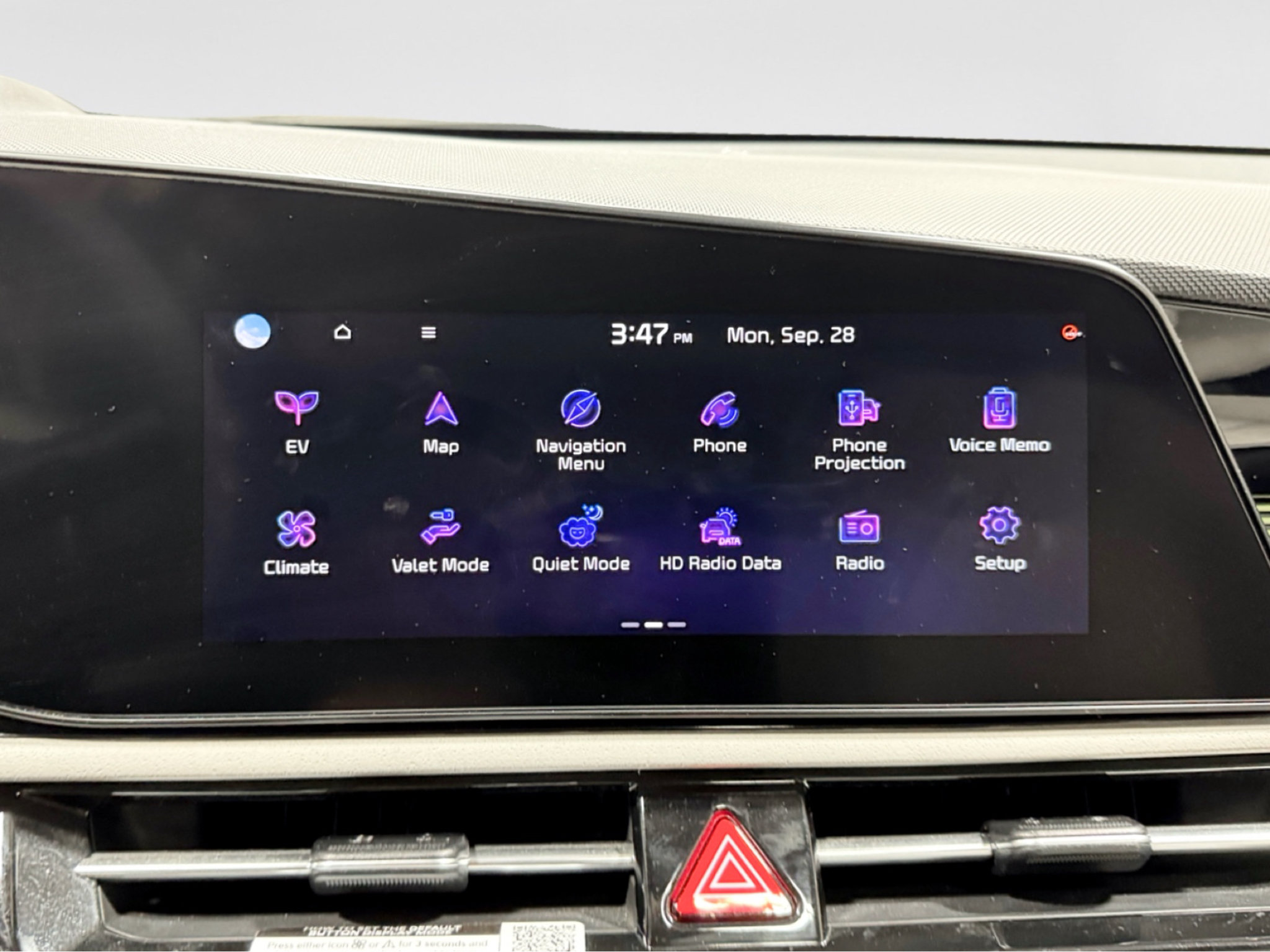 Used 2023 Kia Niro Wave w/ Wave Preserve Package FWD image 13
