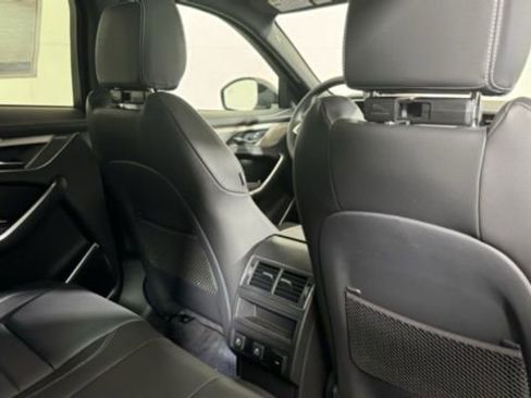 New 2026 Jaguar F-PACE R-Dynamic S image 13
