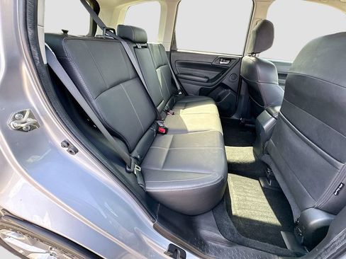 Used 2017 Subaru Forester 2.5i Touring image 36