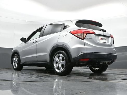 Used 2016 Honda HR-V EX image 41