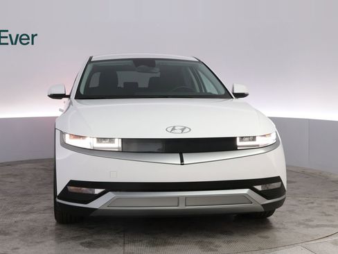 Used 2024 Hyundai Ioniq 5 SEL RWD image 12