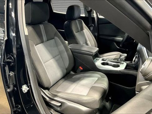 Used 2023 Chevrolet Blazer LT FWD image 26