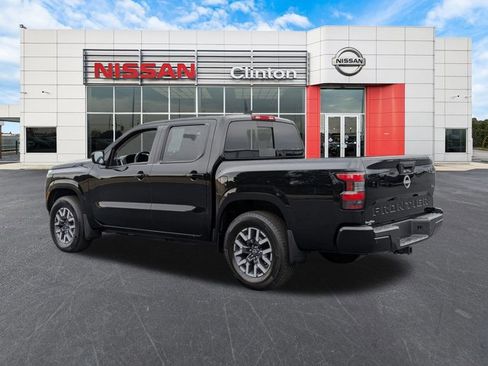 Certified 2024 Nissan Frontier SL w/ Technology Package image 5