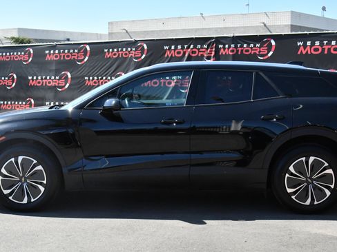 Used 2024 Chevrolet Blazer EV LT AWD/4WD image 4