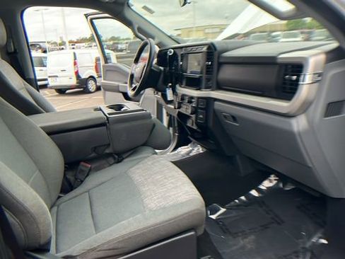 Used 2024 Ford F250 XLT image 14