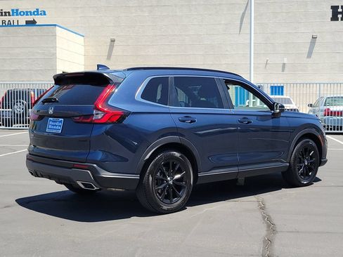 Certified 2025 Honda CR-V Sport-L image 5